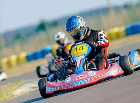 Dubai Karting Experience